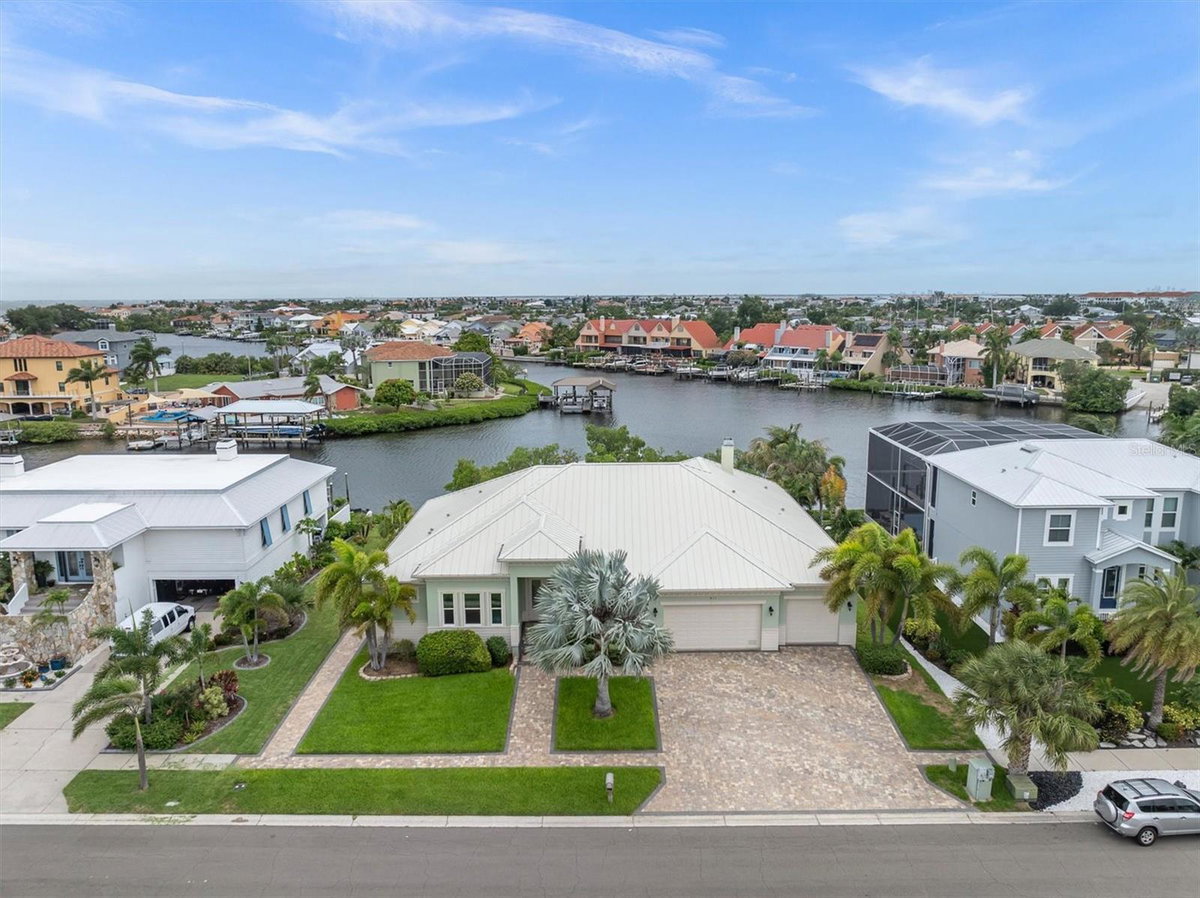 Community Featured Property