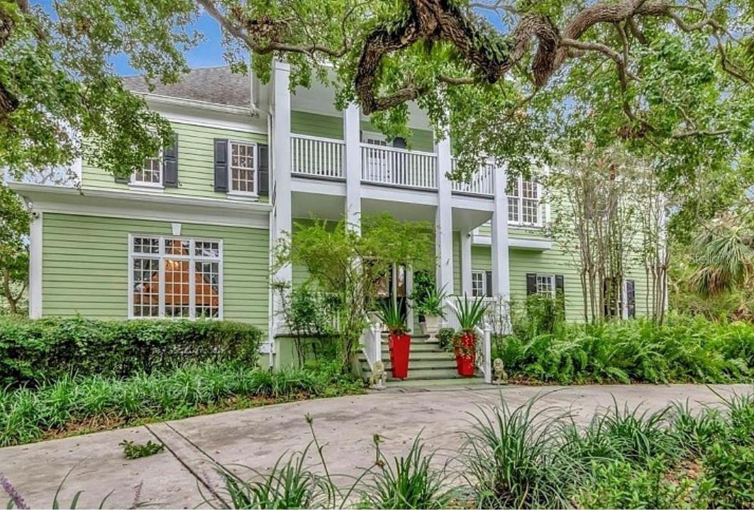 featured property
