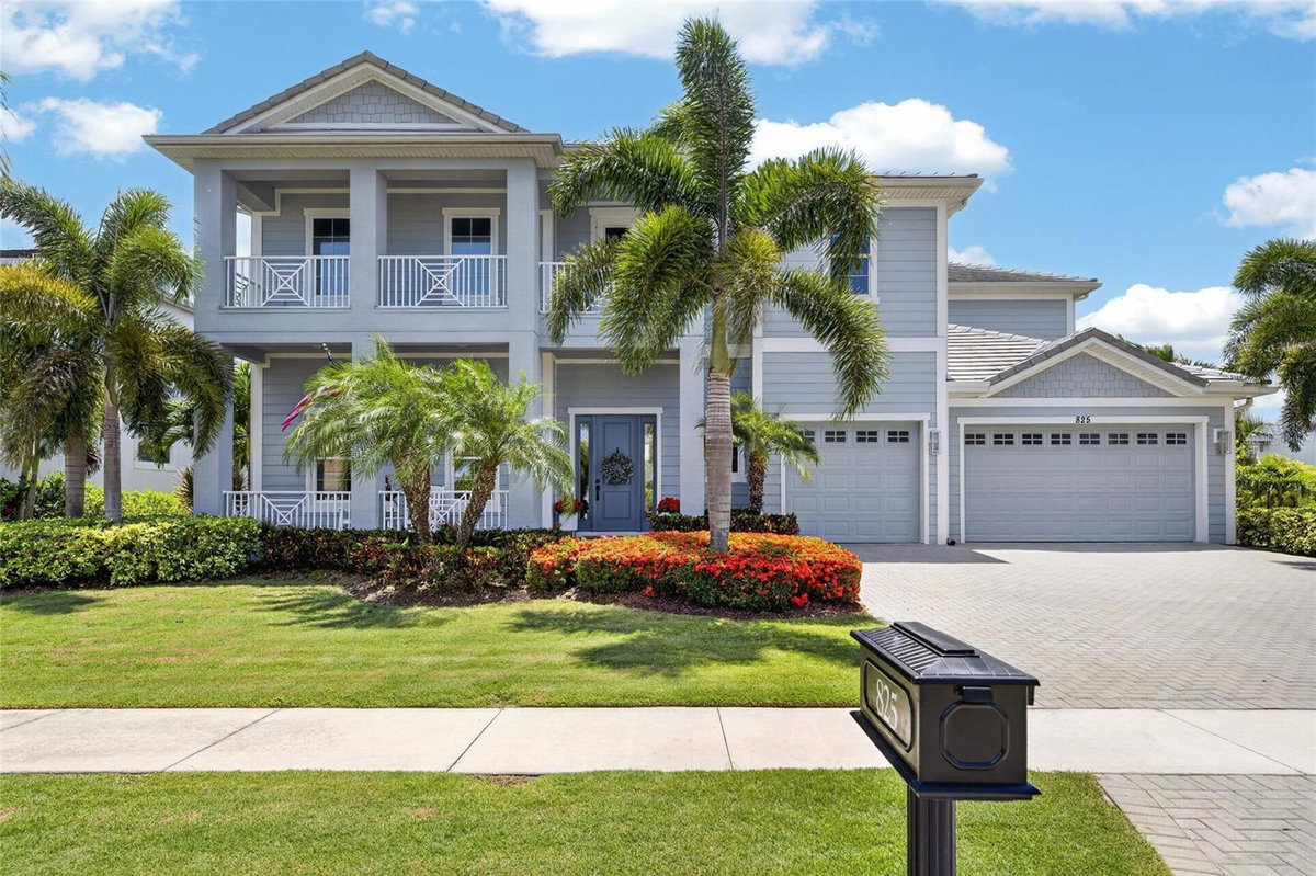 Community Featured Property