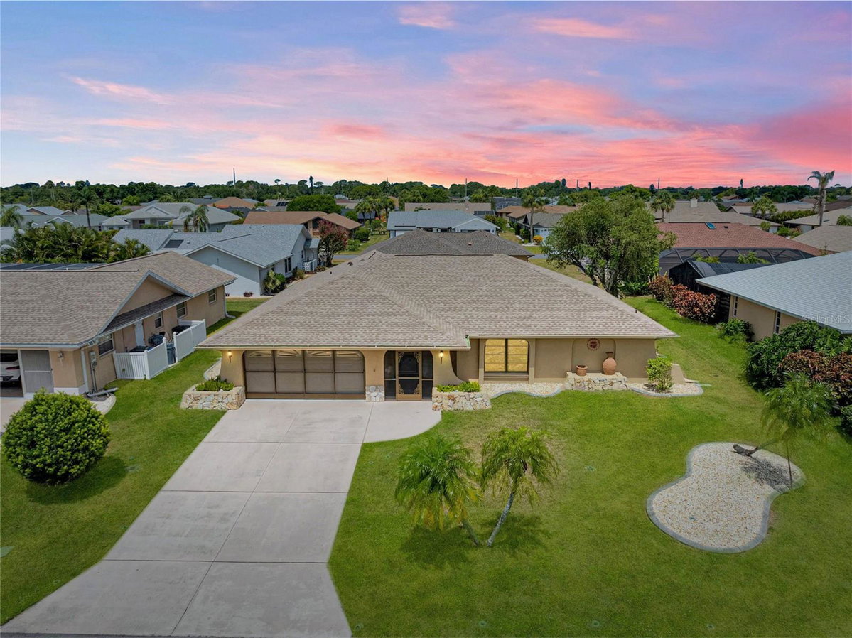 5852 LINCOLN ROAD, VENICE, FL 34293