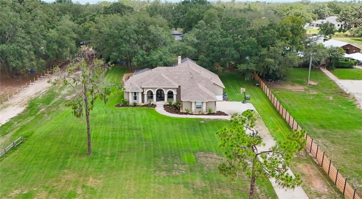 Community Featured Property