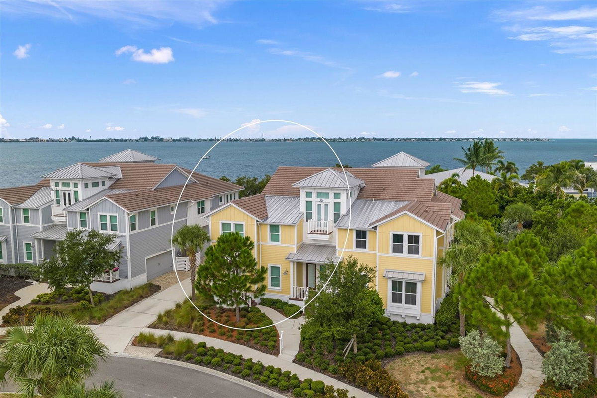 264 SAINT LUCIA DRIVE #201 Property