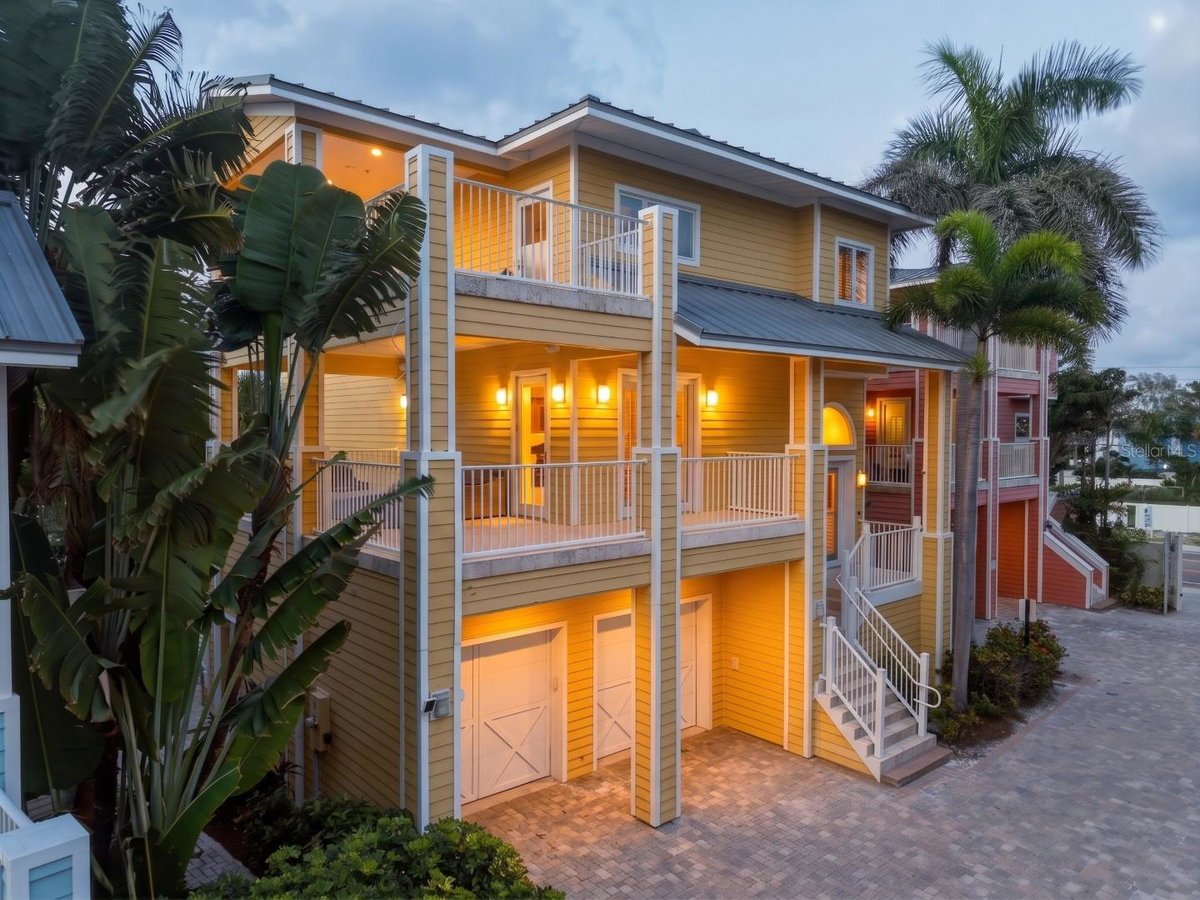 Community Featured Property