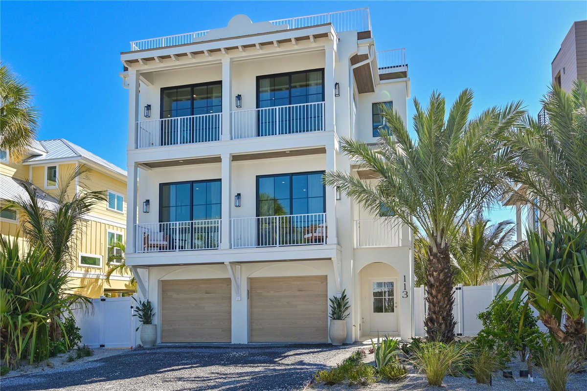 113 PALMETTO AVENUE, ANNA MARIA, FL 34216