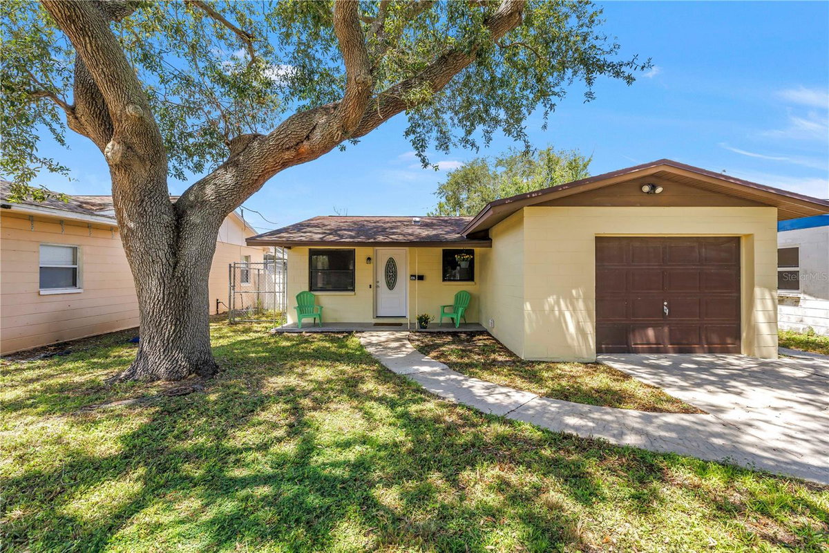 231 93RD AVENUE N, ST PETERSBURG, FL 33702