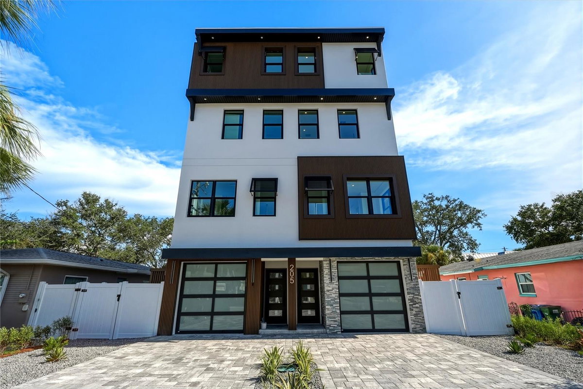 Community Featured Property