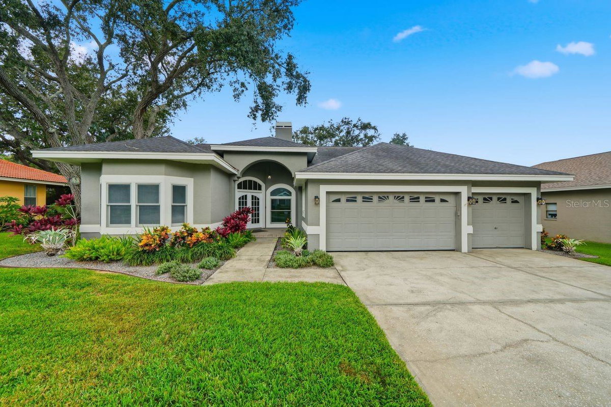 Community Featured Property