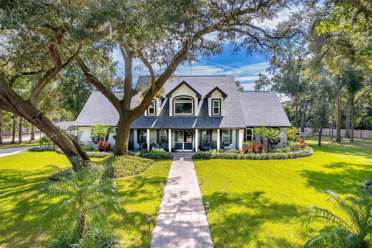 315 N ORANGE AVENUE