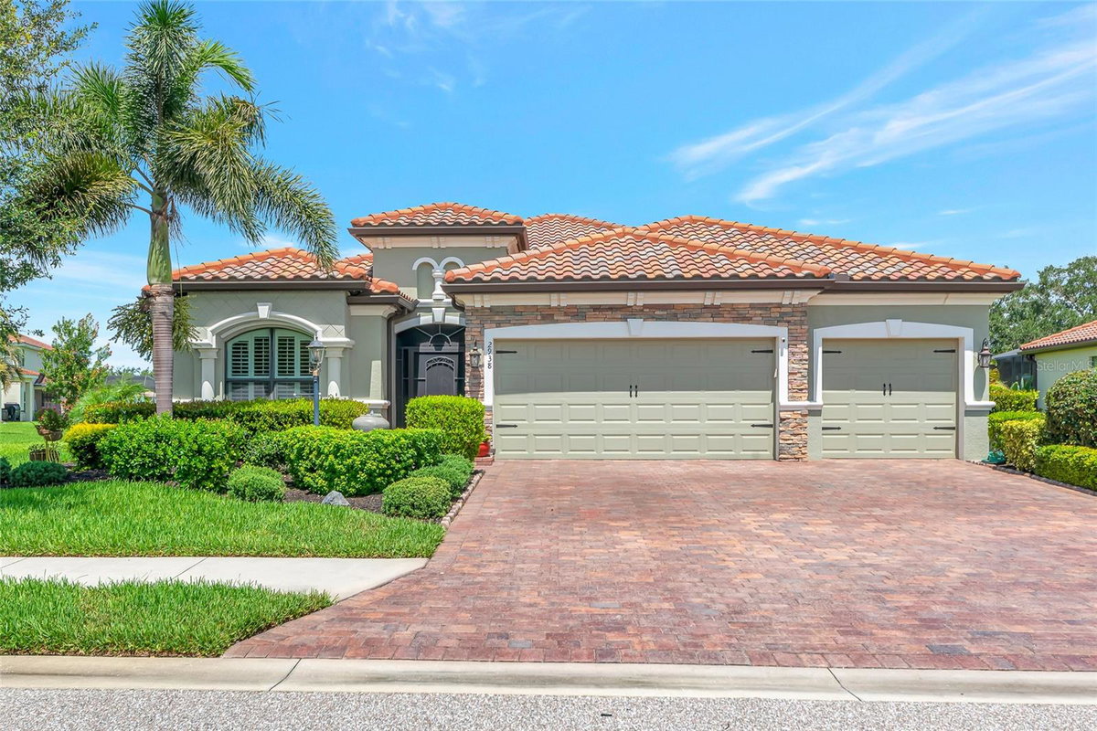 2938 DESERT PLAIN COVE