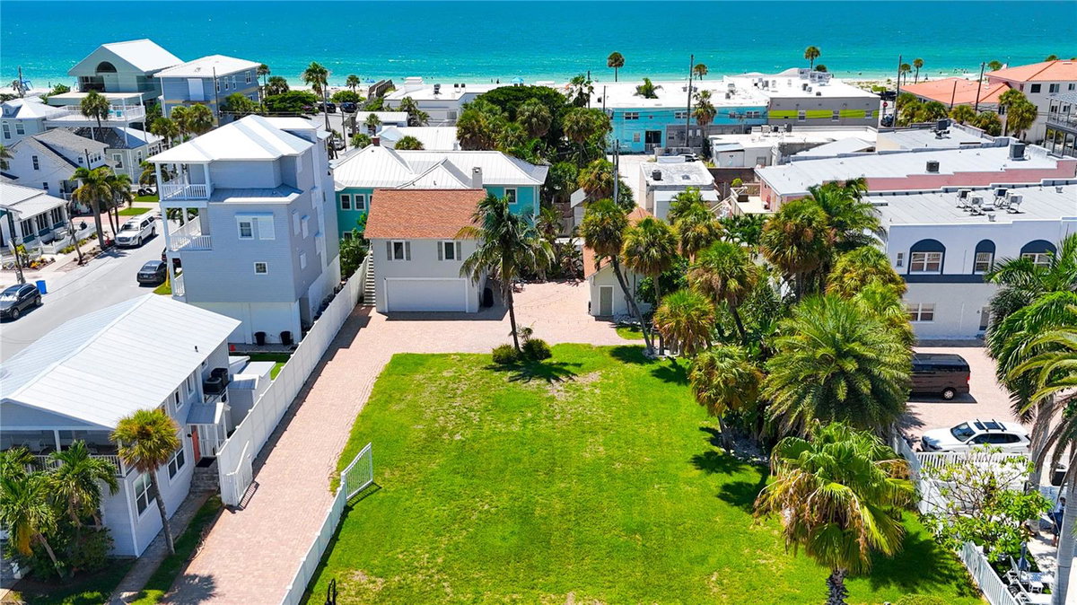 Community Featured Property