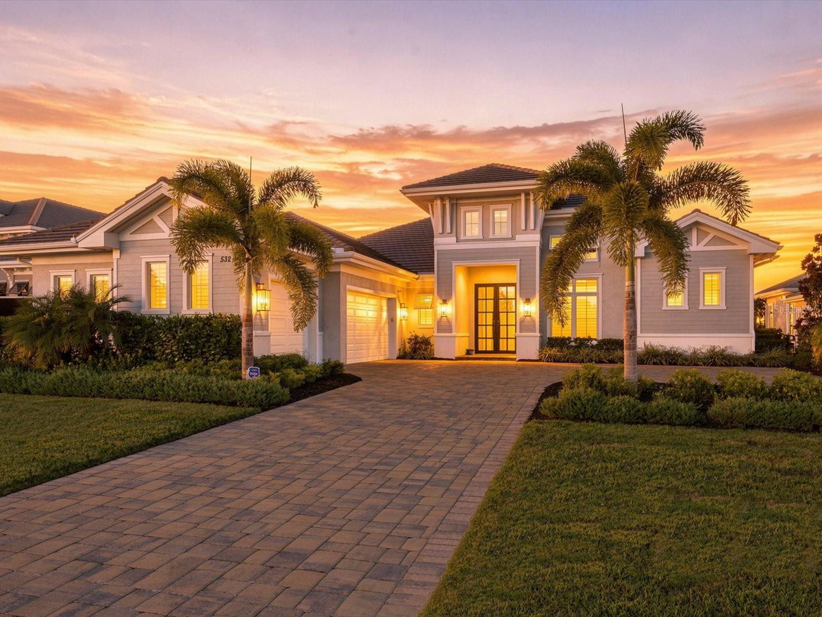 532 BLUE SHELL LOOP, SARASOTA, FL 34240