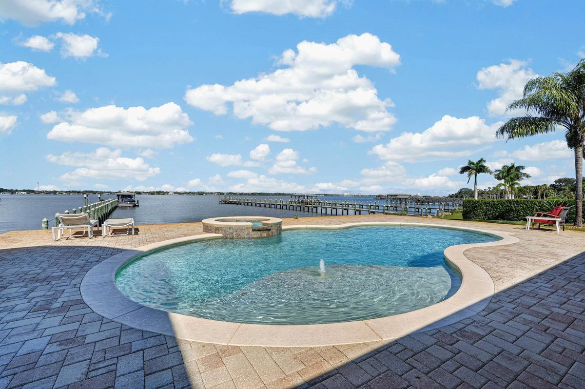 featured property