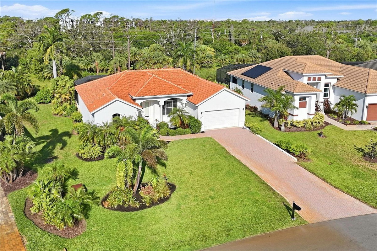 230 ARLINGTON DRIVE