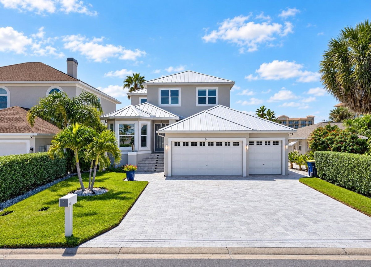 141 BAYSIDE DRIVE
