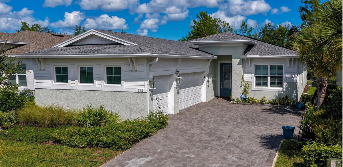 1254 VENICE COURT