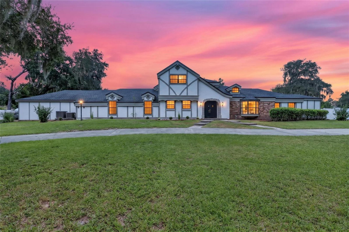 Community Featured Property
