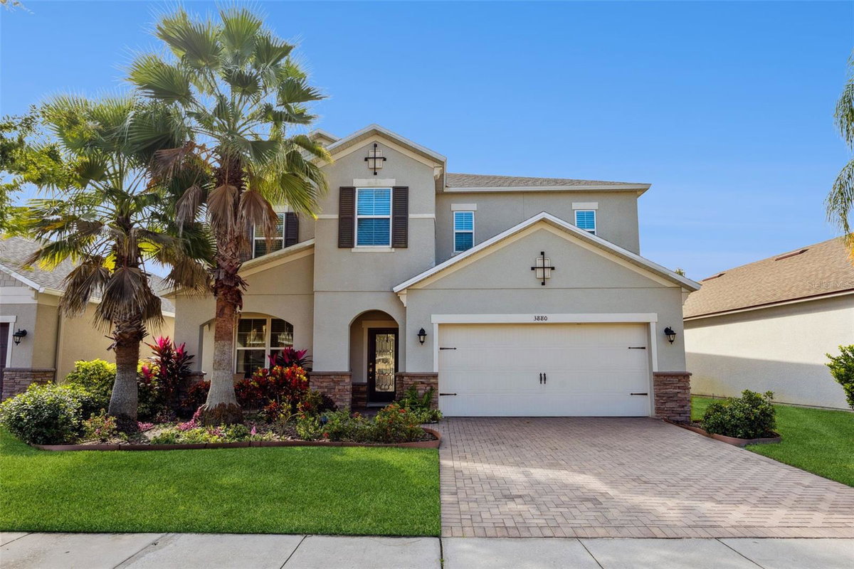 Temika SellsHouses Kindred, Realtor