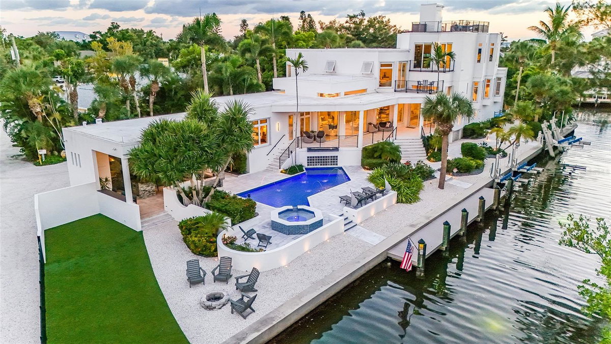 featured property