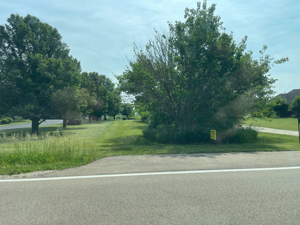 2908 E 29th Road Seneca IL 61360