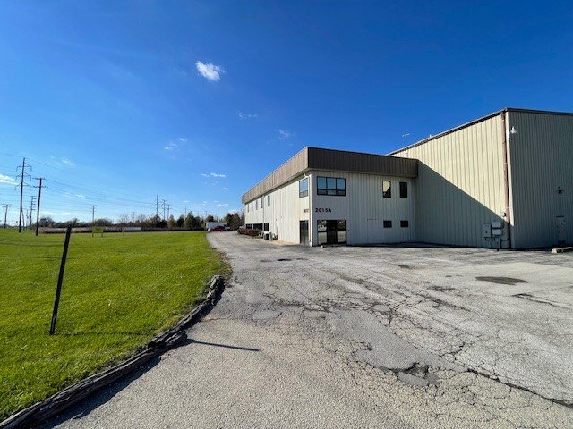 2015 Route 34 #E Oswego IL 60543