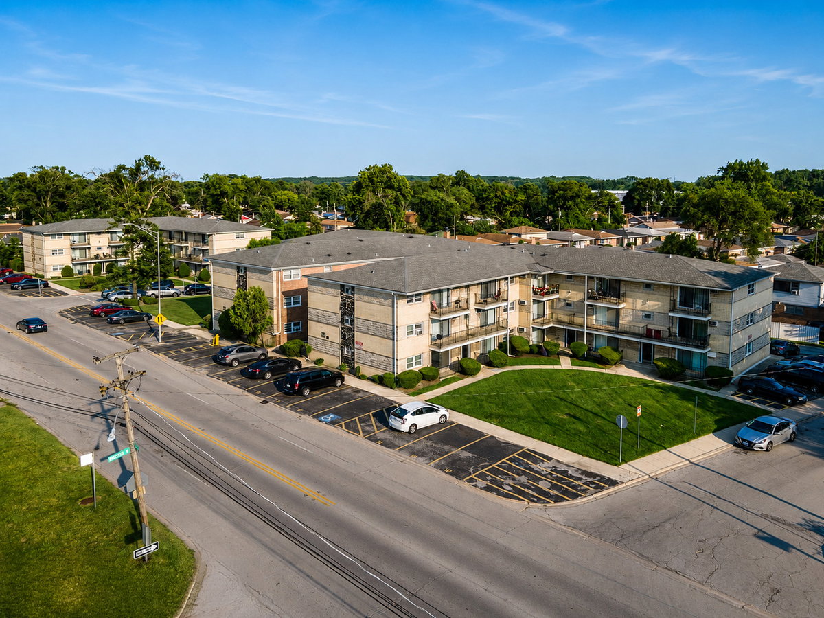 1025 - 49 W Vermont Street, Calumet Park, IL 60827