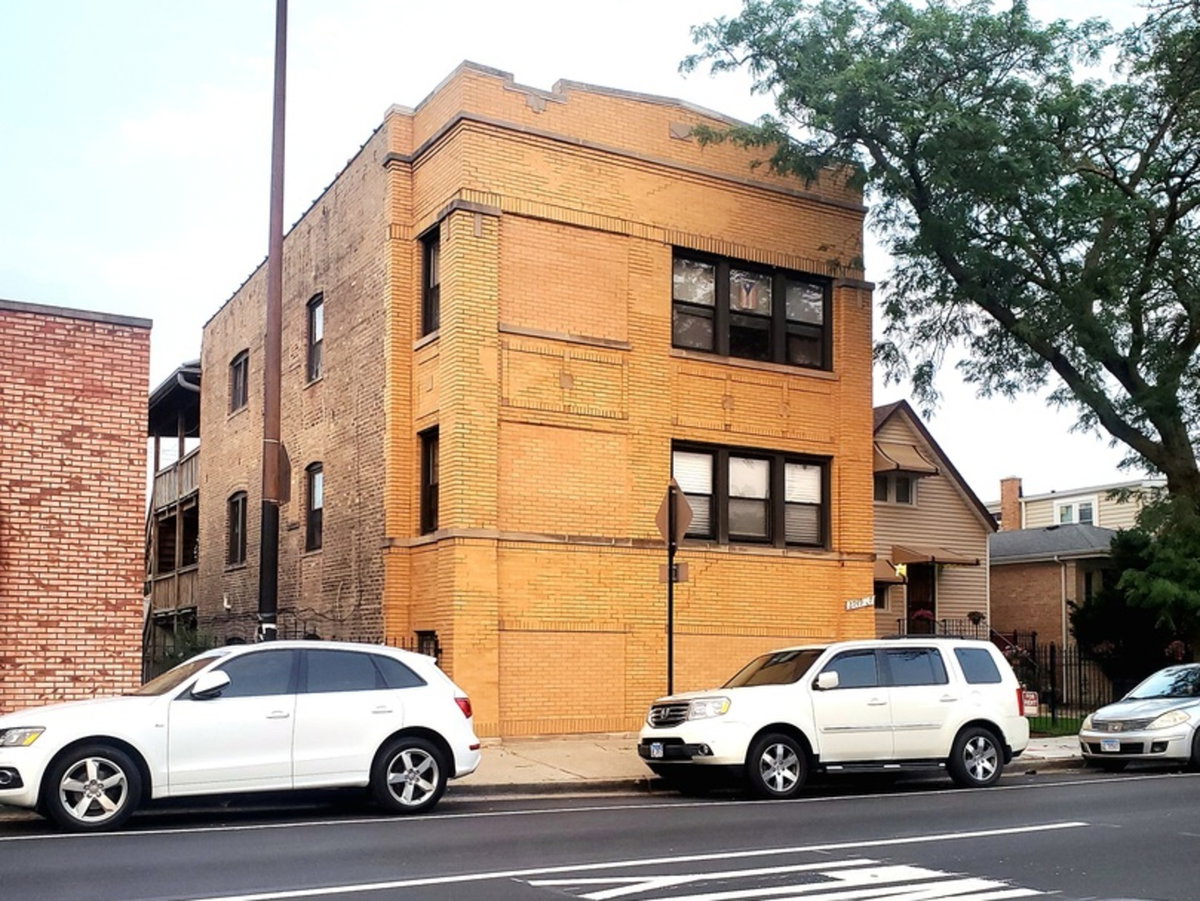 2747 N Oak Park Avenue, Chicago, IL 60707