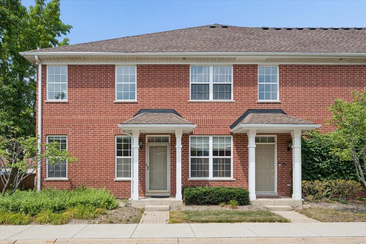 2351 Crystal Road, Northbrook, IL 60062