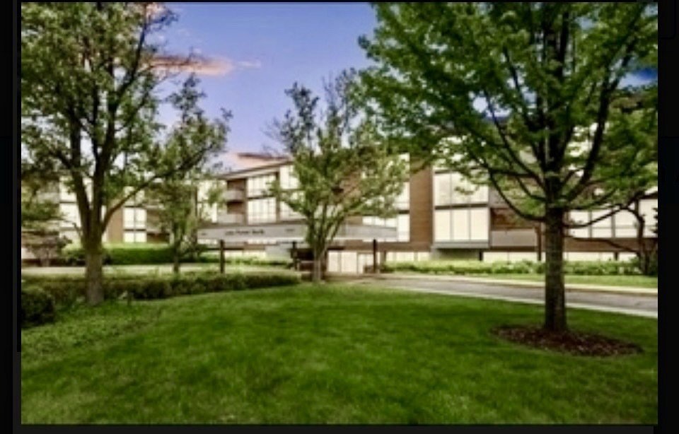 1301 N Western Avenue #231, Lake Forest, IL 60045