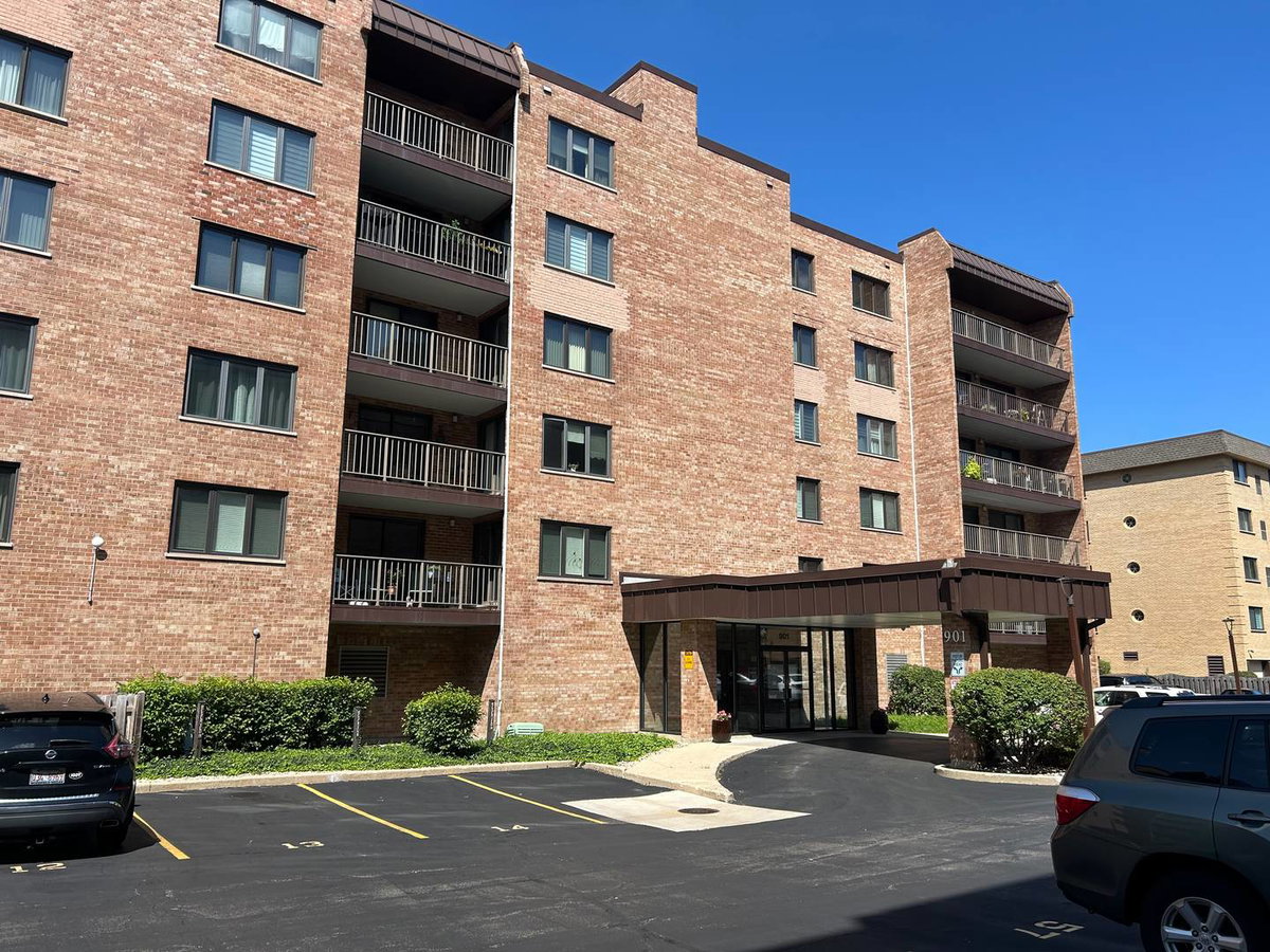901 Center Street #A409\n Des Plaines, IL 60016