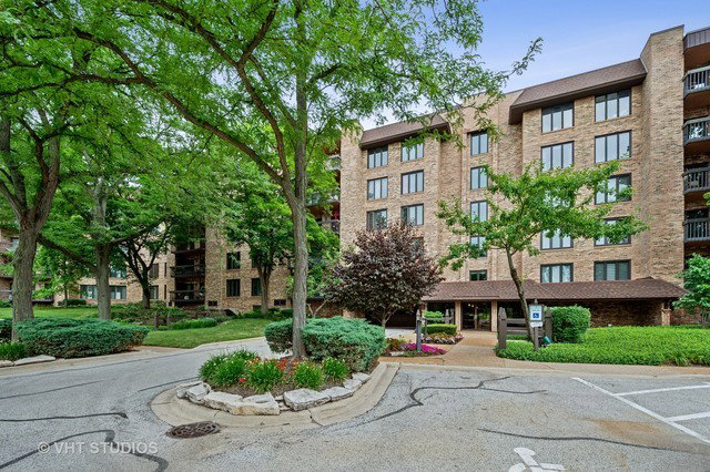 1771 Mission Hills Road #115, Northbrook, IL 60062