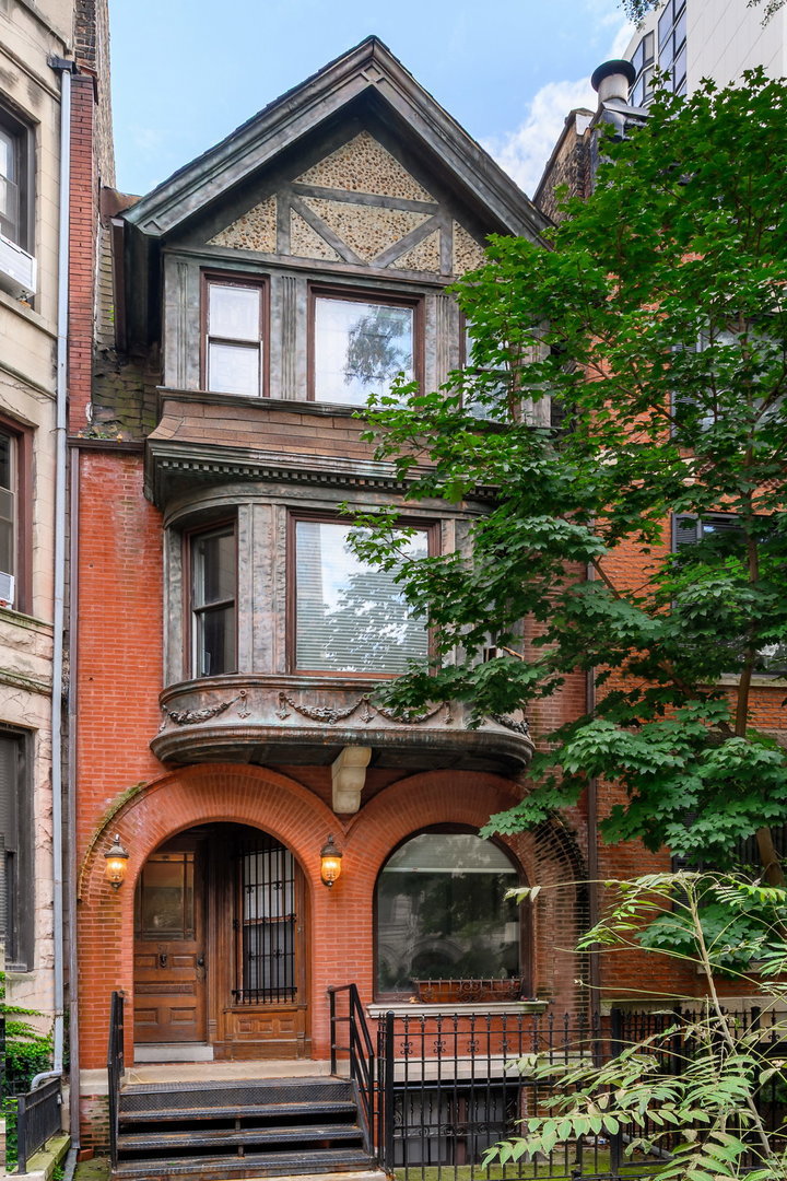 57 E Cedar Street\n Chicago, IL 60611