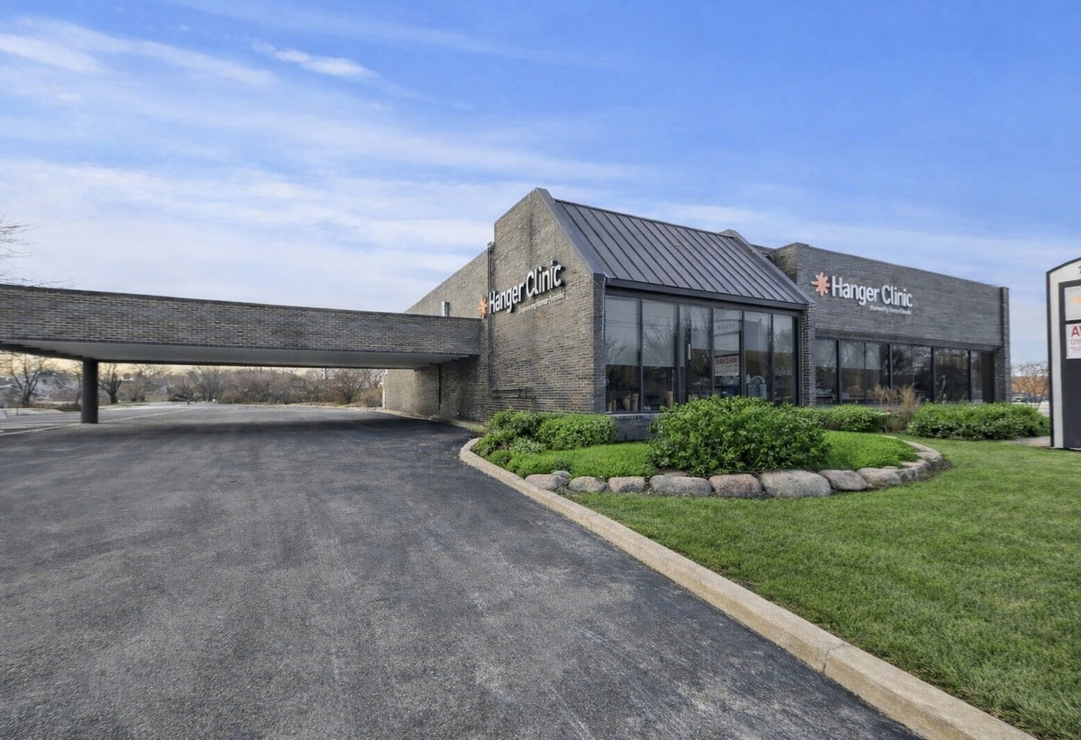 11346 S Cicero Avenue, Alsip, IL 60803