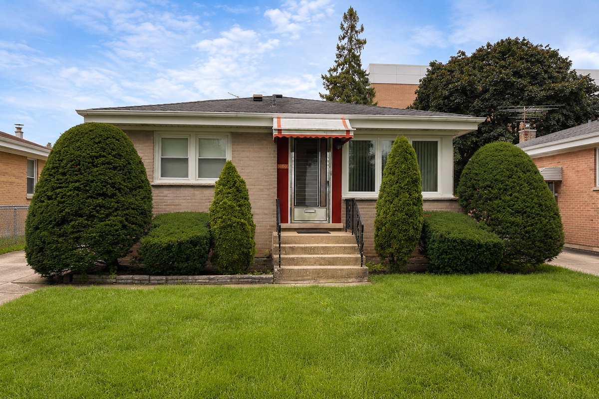 4505 N Oriole Avenue, Norridge, IL 60706