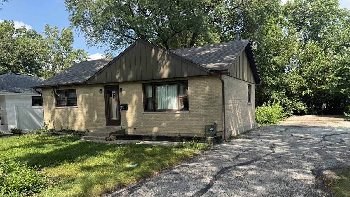 927 S Stough Street, Hinsdale, IL 60521