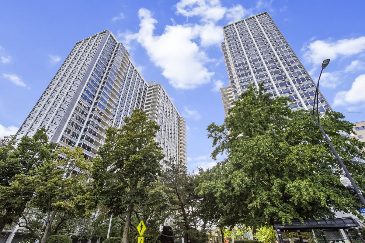 4250 N Marine Drive #2629, Chicago, IL 60613