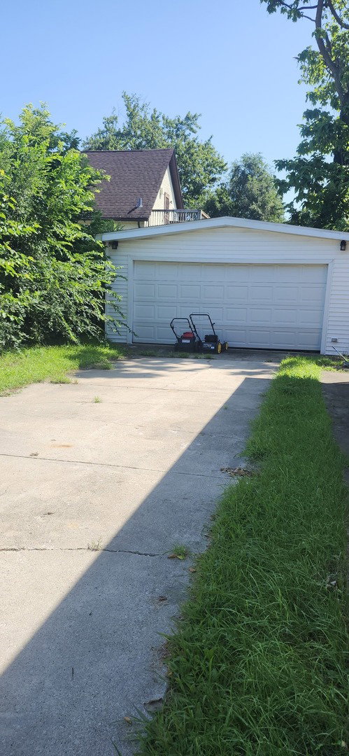 DOLTON, IL 60419  Photo 20