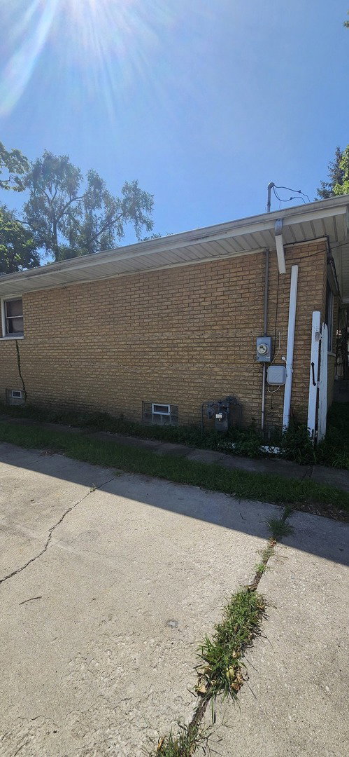 DOLTON, IL 60419  Photo 19