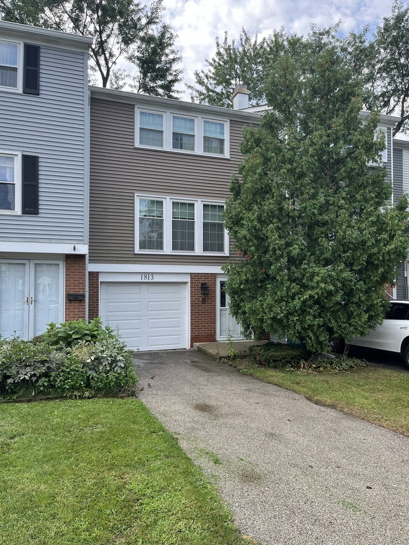 1813 Bromley Court, Schaumburg, IL 60194