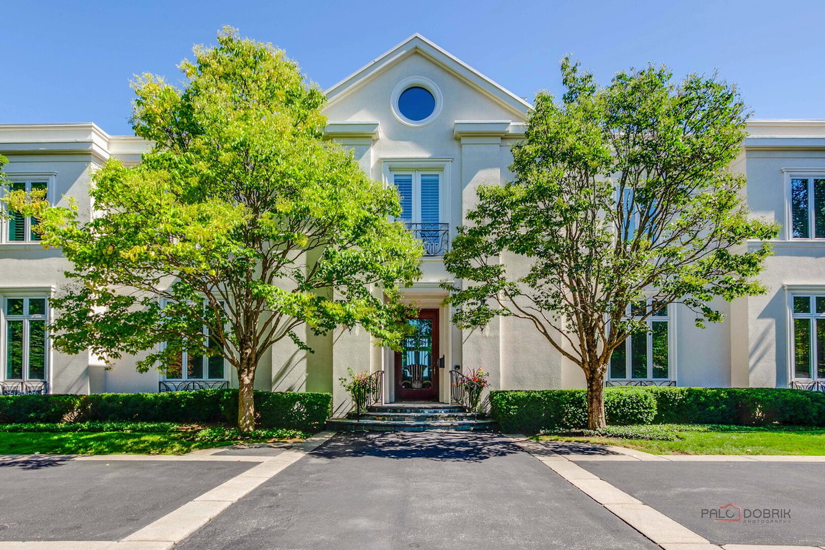 901 Lake Road, Lake Forest, IL 60045