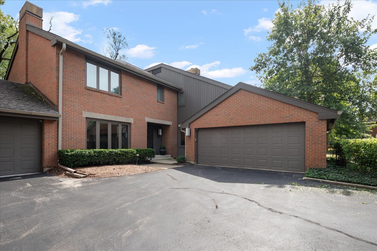 37 PARK Lane, Park Ridge, IL 60068