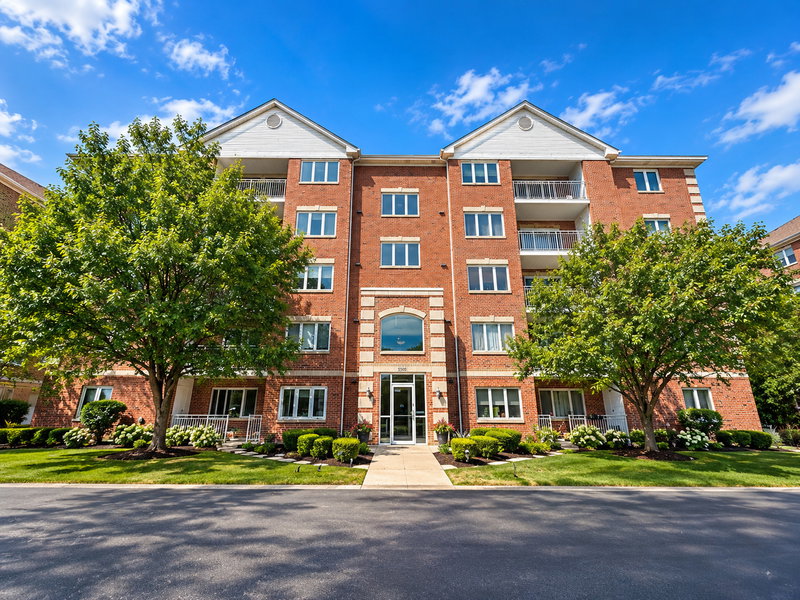 5500 W 115Th Street #204, Oak Lawn, IL 60453