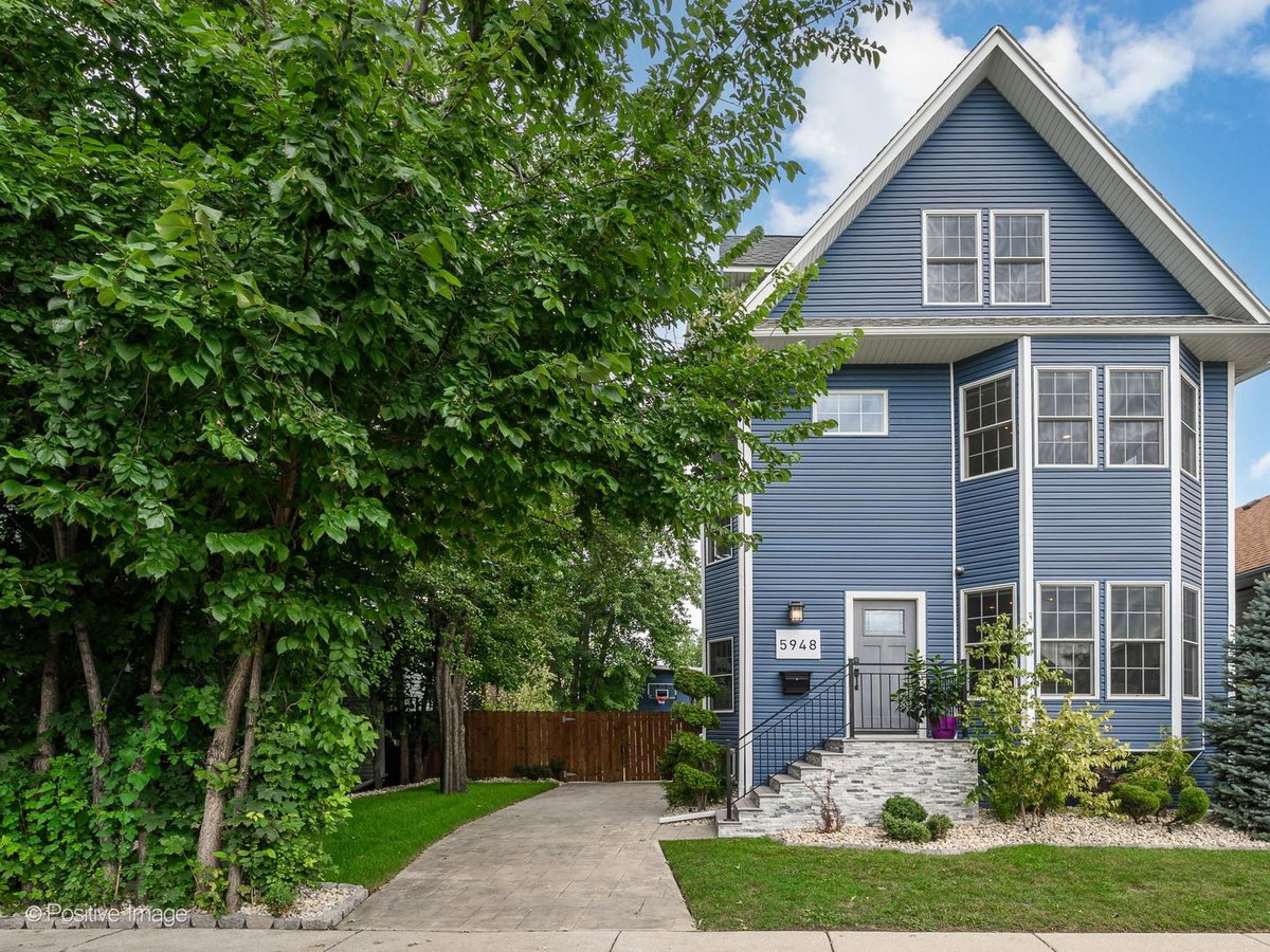 5948 W Grace Street\n Chicago, IL 60634