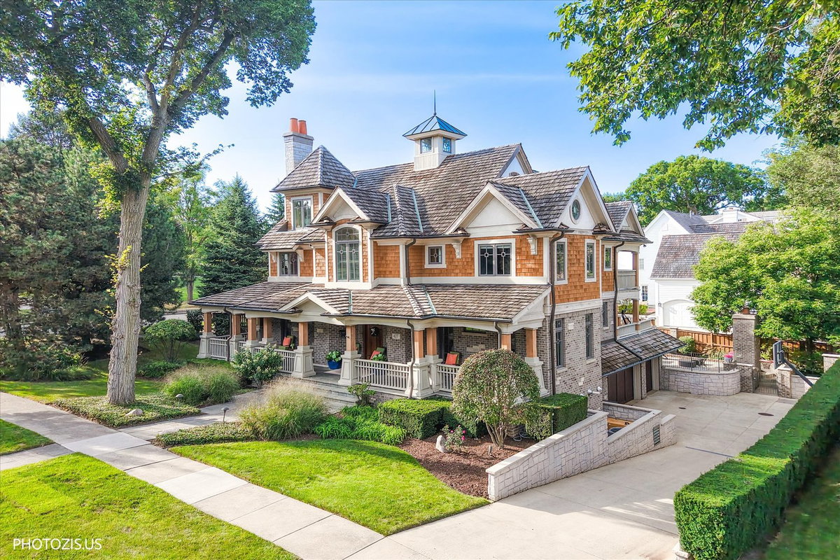 427 W Walnut Street, Hinsdale, IL 60521