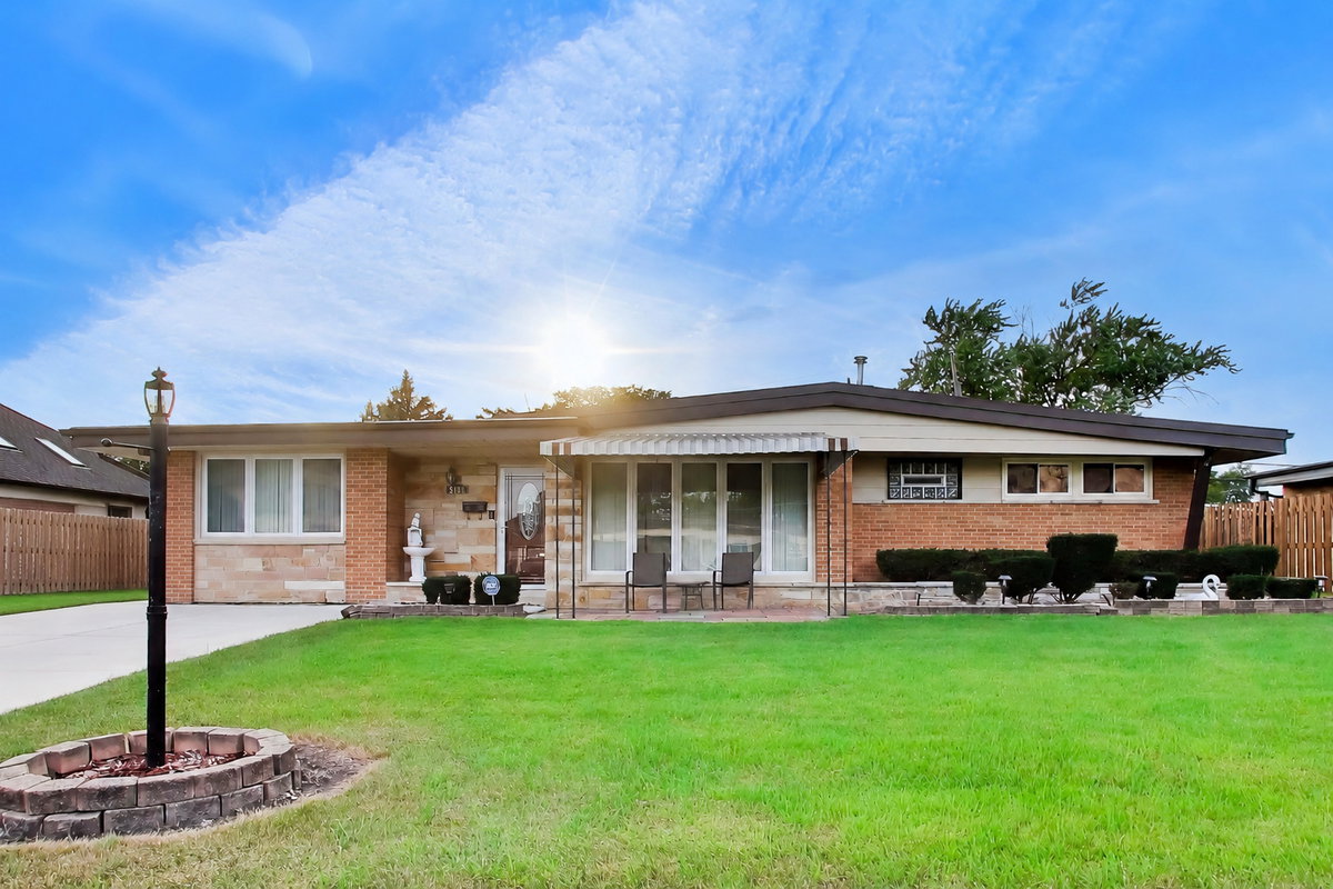 5180 N Monterey Avenue, Norridge, IL 60706