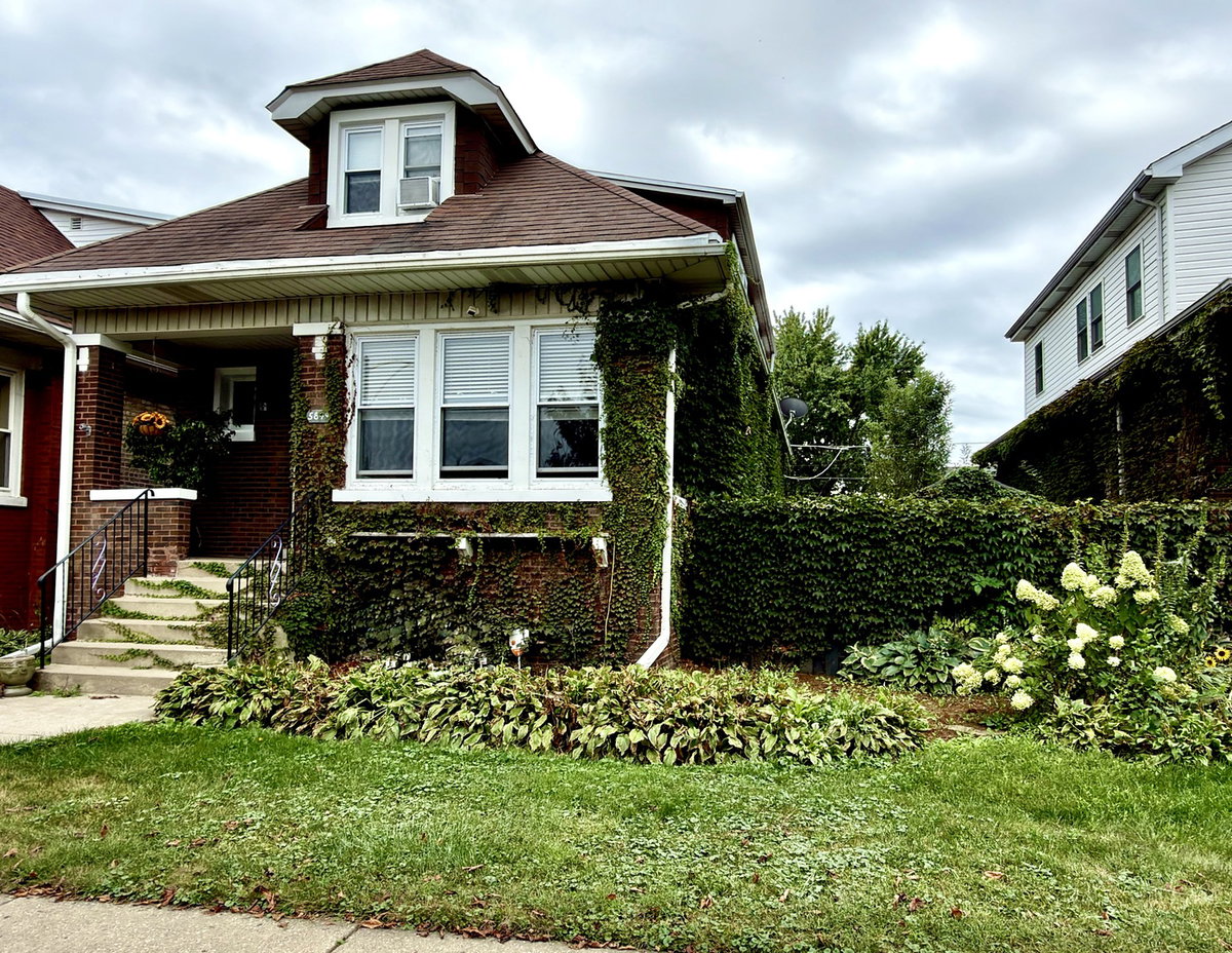 5849 W Wilson Avenue\n Chicago, IL 60630
