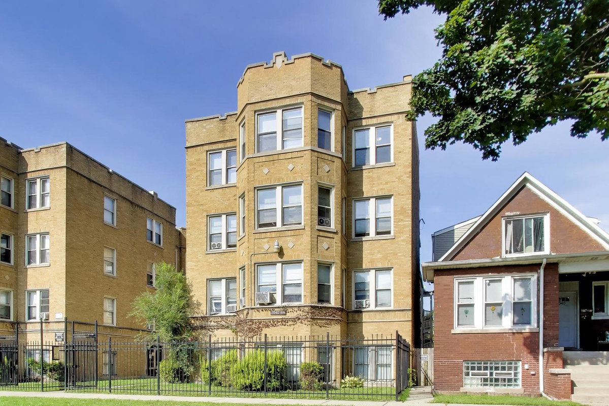 7042 S Michigan Avenue, Chicago, IL 60637