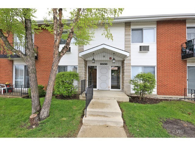 8836 N Western Avenue #104D\n Des Plaines, IL 60016