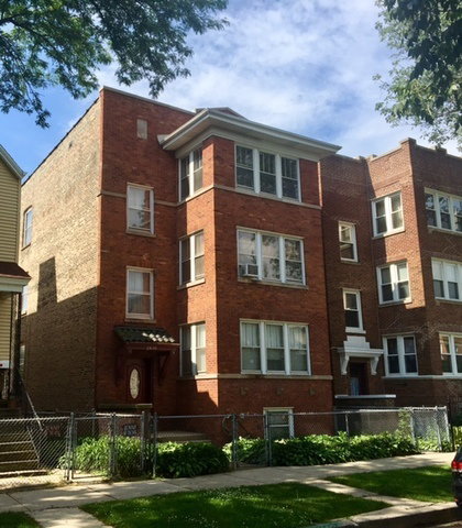 2439 W Gunnison Street #3\n Chicago, IL 60625