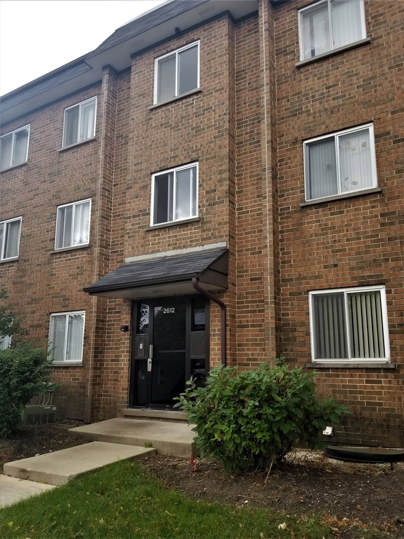 2612 PIRATES COVE Cove #2, Schaumburg, IL 60173