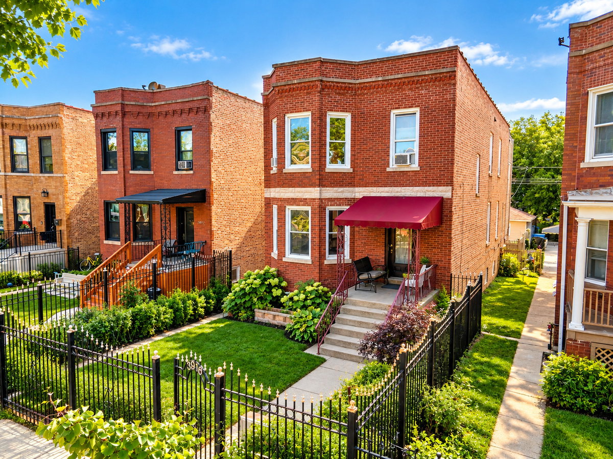 3916 N Kedzie Avenue #1